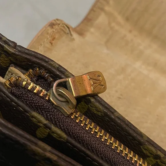 COPY- Louis Vuitton Monogram Abbesses Shoulder Bag M45257 - Picture 12 of 16